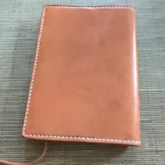 レザー ブックカバー 紐付き