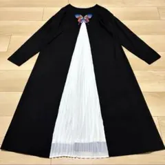 激レア✨スカラー 長袖 ロングワンピース プリーツ 蝶々 刺繍 ブラック M