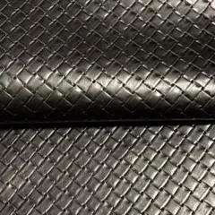 ☆34477 黒型押し牛革 本革(プロフィールをお読み下さい