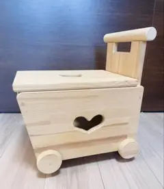 木製手押し車　カタカタsosion夢工場　片面透かし　ふた付き　おもちゃ入れ