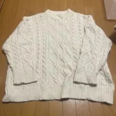 セレクトモカ　ケーブルオーバーサイズニット