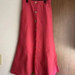 赤 ボタン付きフレアロングスカート