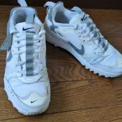 Nike Atrium ホワイト/グレー スニーカー