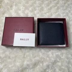BALLYバリー 二つ折り財布　お札　カード　新品箱付き　無地ネイビーL