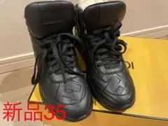 フェンディ fendi サイズ35 22.5cm新品未使用