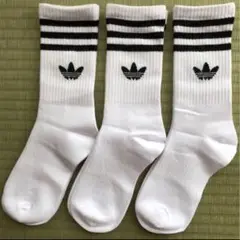 adidasソックス(新品3足)22-25cm