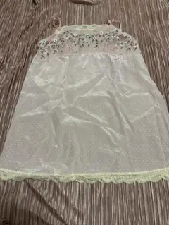 トリンプピンク 花柄刺繍 スリップ 90