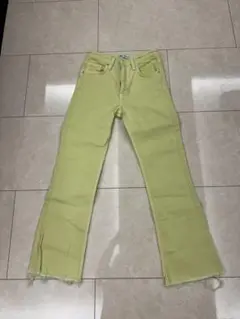 カラージーンズ