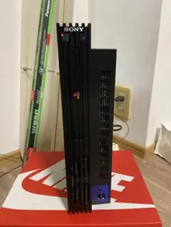 SONY PlayStation 2 本体とコントローラー2個、ソフト数点