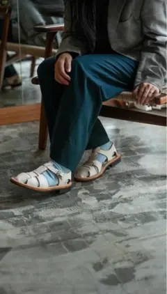 Item thumbnail for item 293b8e17-c9c9-4b64-a733-35508ec46301