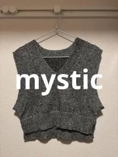 mystic スパンコールVネックベスト