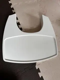 Leanderベビーチェア用テーブル