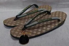 Item thumbnail for item 18103114-338e-4ad1-bb31-9ef9957561a6