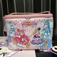 わんだふるぷりきゅあ　バニティポーチ　バニティバッグ　ピンク