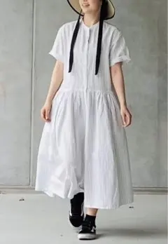 美品 無印良品 ヘンプ コットン 半袖ワンピース 婦人 L オフ白 ストライプ