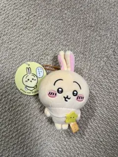 ちいかわ　うさぎ　マスコット　おでかけ