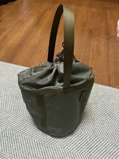 BAG'n'NOUN DRUM MIL オリーブ　巾着袋　ケンコバビジホ泊