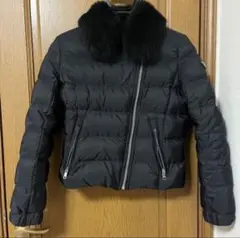 プラダ ダウンジャケット