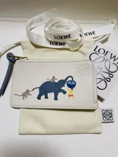 ✨新品未使用・付属品完備✨　ロエベ　コインケース　エレファント　ゾウ　アナグラム ロエベ LOEWE エレファント コインケース シルバ メタリック