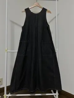 【ほぼ新品✨】デニム素材ジャンパースカート