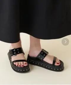 WEB限定⭐︎スタッズラインベルトサンダル