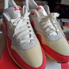 Item thumbnail for item 722bf8db-9a5d-4cf2-91d3-0d70f3d1ff1f