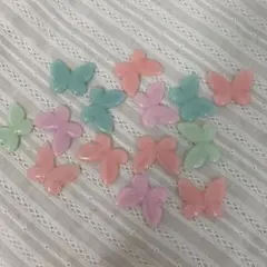 【14個セット】蝶々　バタフライ　パーツ　カボション　ハンドメイド　ビーズ