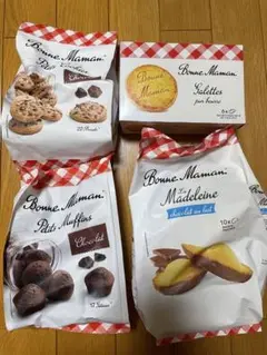 【ポワラーヌ】クッキーと【ボンヌママン】の焼き菓子 ポワラーヌ】クッキーと【ボンヌママン】の焼き菓子