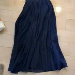 PLST ネイビー プリーツロングスカート