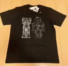 ユニクロxカウズ　Tシャツ　サイズL