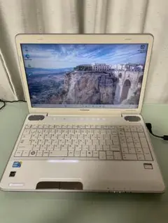 TOSHIBA dynabook TX/66JWH/Blu-ray/Win11
