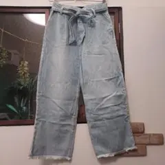 Item thumbnail for item 498bbe7e-4c8e-40bc-a7d0-93327b550892