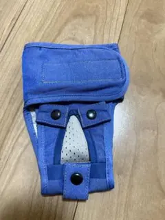 Item thumbnail for item 6fa525f6-1f1a-4c53-bc35-94a6ae76b21e