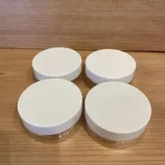 未使用　容器 (プラスチック) ケース小物入れ　クリーム用等　容器 4個セット