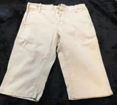 バーニーズニューヨーク　ベージュ ショートパンツ
