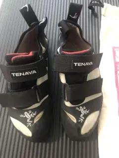 テナヤ クライミングシューズ