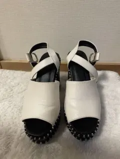 厚底 サンダル