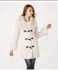 新品 リエンダ ダッフルフェイクムントンコート