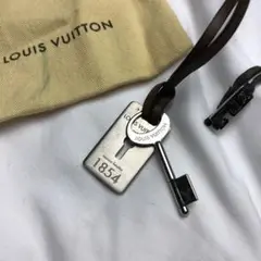 ルイヴィトン 鍵 キーホルダー キーチェーン
