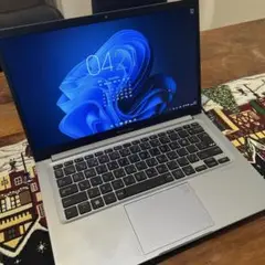 Item thumbnail for item eb28e282-196c-4ca4-a27e-bc35ec6f3f78