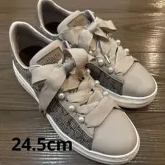 ダイアナDaiana +ベージュリボンパールスニーカー24.5cm