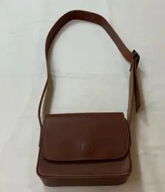 ETRE TOKYO エトレトウキョウ レザー ショルダーバッグ