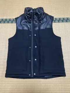 カールカナイ ダウンベスト