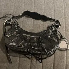 Item thumbnail for item 608580b7-9a77-4b3c-9b42-262249c08146