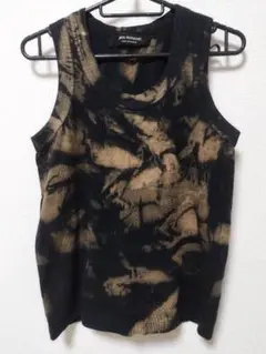 Item thumbnail for item f9eb74b3-6d88-42d1-8731-47e9f92a9327