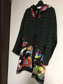 アルベロへ チェックグリーンパーカー 美品
