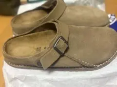 Item thumbnail for item e0b4c5a2-b2a6-4ca7-aecf-0f9364efbb88