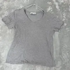 【MAISON KITSUNE】メゾンキツネ VネックTシャツ シンプル 刺繍