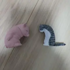 カプセルトイ おじぎさん ブタ ネコ