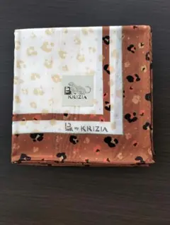 KRIZIA ヒョウ柄ハンカチ